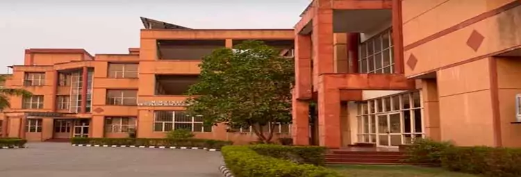 campus Maharishi Markandeshwar College of Dental Sciences & Research