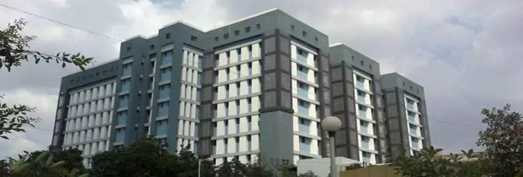 campus Narendra Modi Medical College