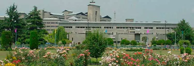 campus Sher-I-Kashmir Institute of Medical Sciences