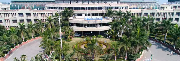 campus Subharti Medical College