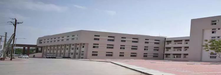 campus GMERS Medical College