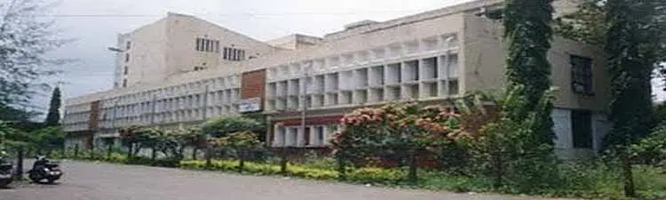 campus Smt. NHL Municipal Medical College