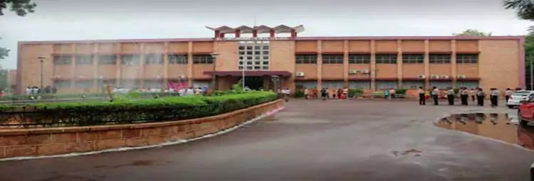 Dr SN Medical College