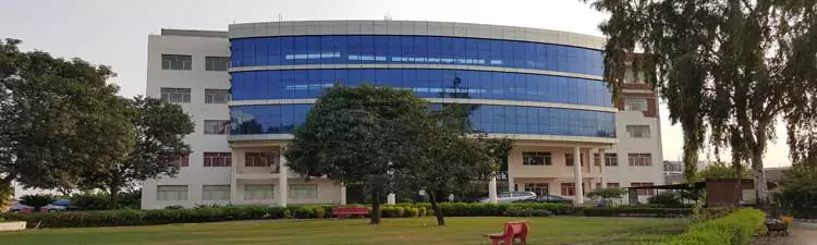 campus Saraswati Medical College