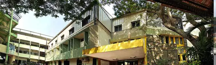 campus Maharani Laxmi Ammanni College